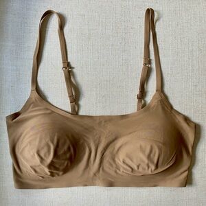 Abercrombie & Fitch Seamless Bralette
